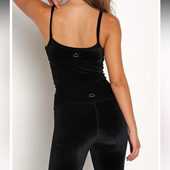 Velvet Motion High Waisted Midi Legging and cropped tank set. - Picture 8 of 12